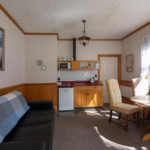 One-Bedroom Cottage